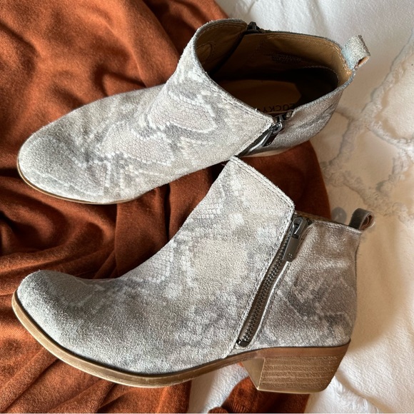 Lucky Brand grey suede ankle boots Sz. 39 - Picture 8 of 8